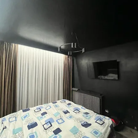 Elite شقة براشوف